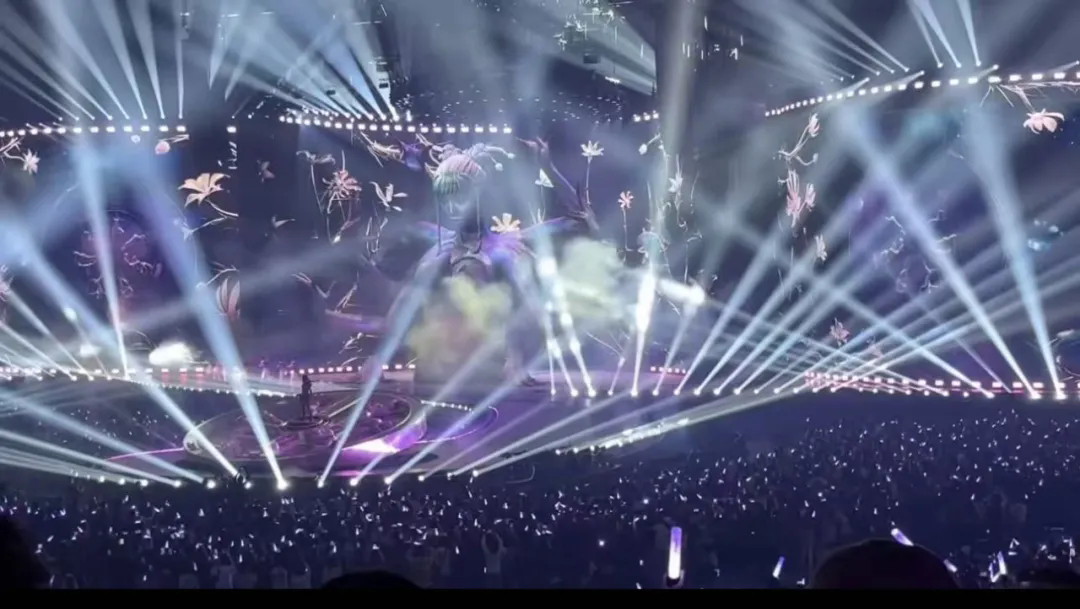 巨蟒出没！Jolin蔡依林化身“蛇姬”震撼登场