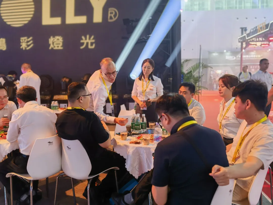 GET Show第二天，鸿彩灯光盛宴继续火热上演