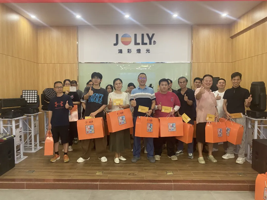 【鸿彩大家庭Q2集体生日会】快乐生辰激活沁夏时光！